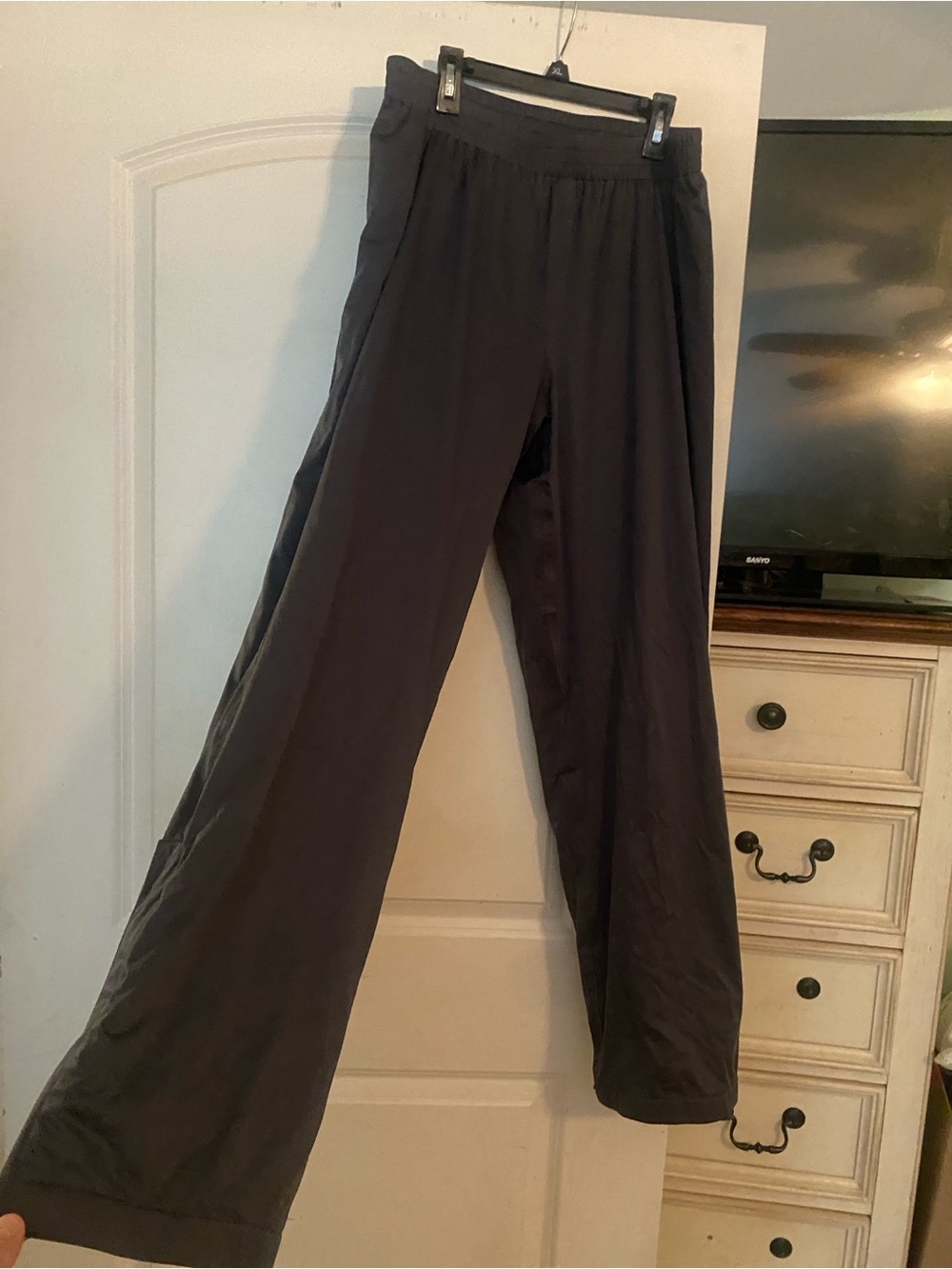 Cheerleader track pants fully lined elastic waist- Dark Gray